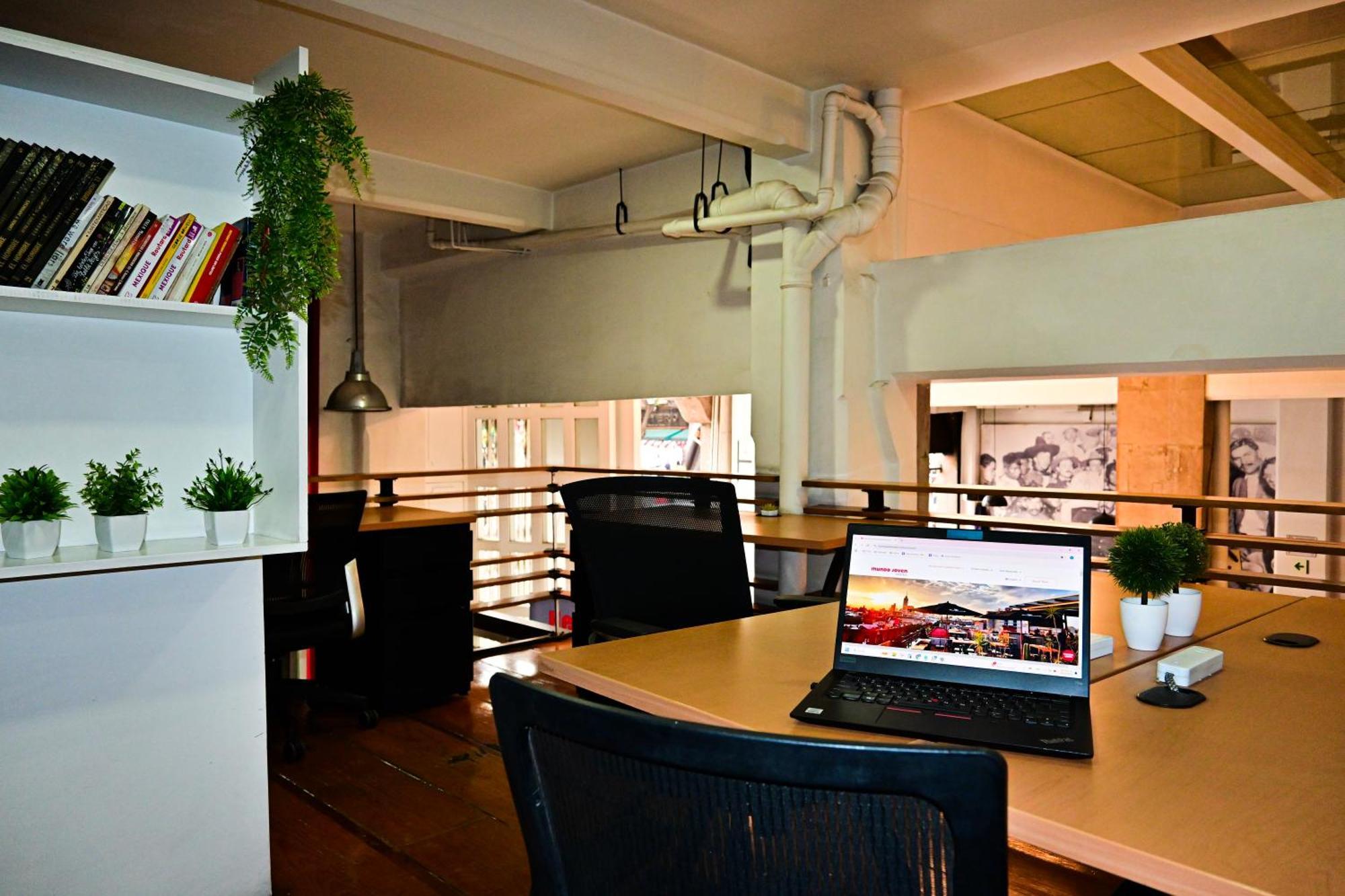 Mundo Joven Catedral Hostel