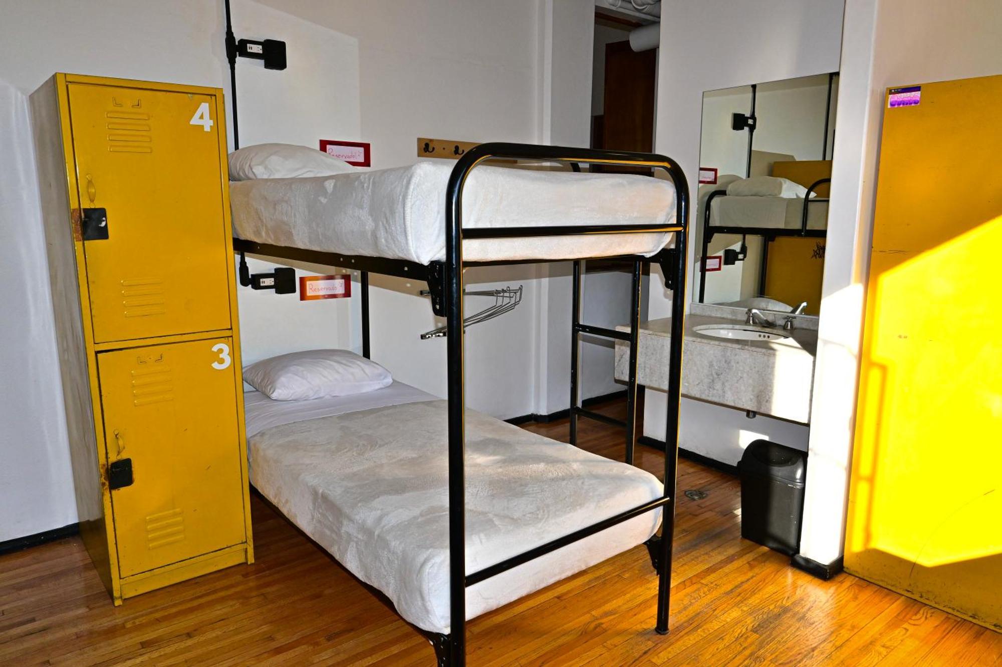 Mundo Joven Catedral Hostel