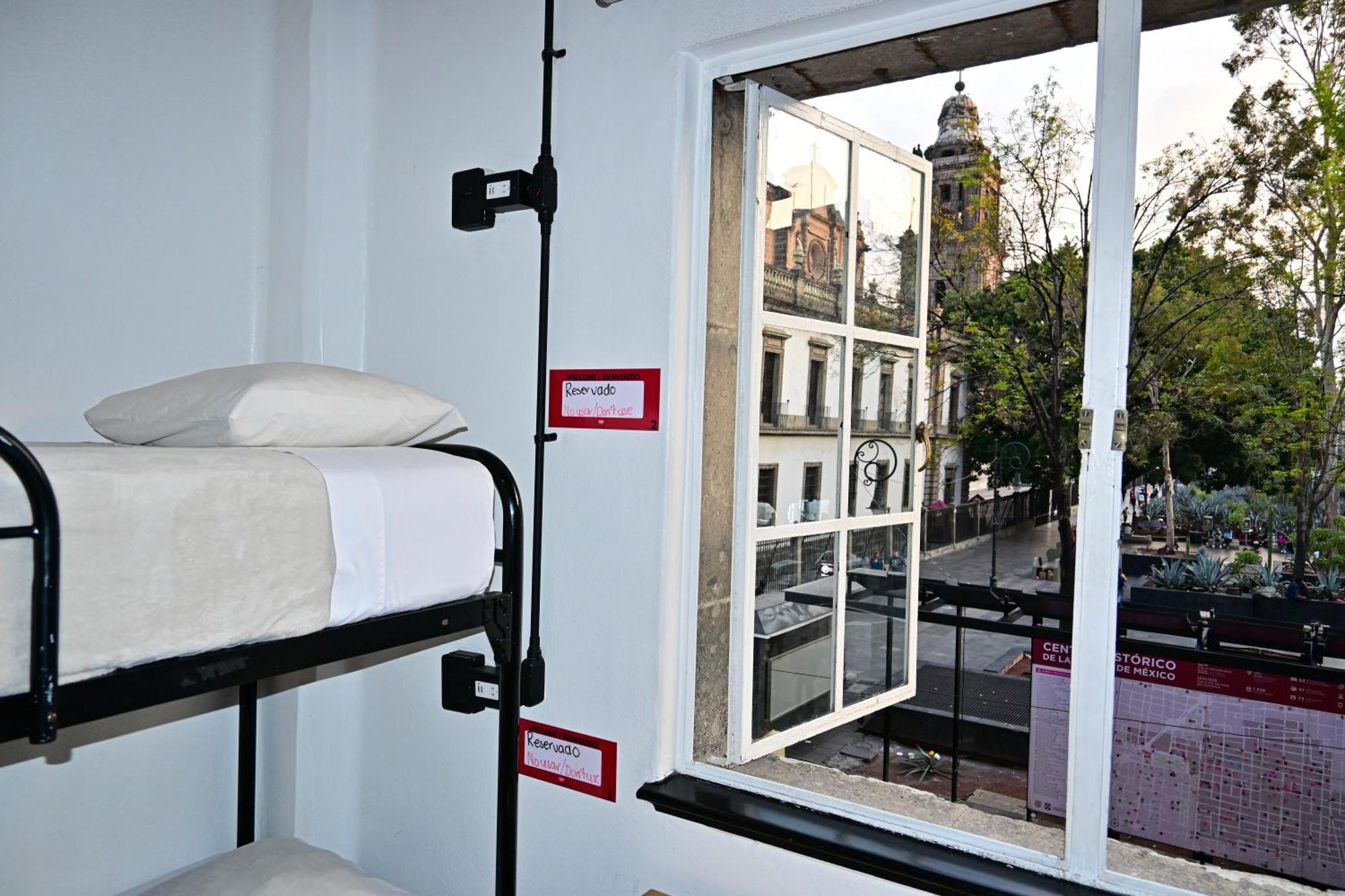 Hostel Mundo Joven Catedral *
